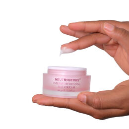 Syväkosteuttava päivävoide