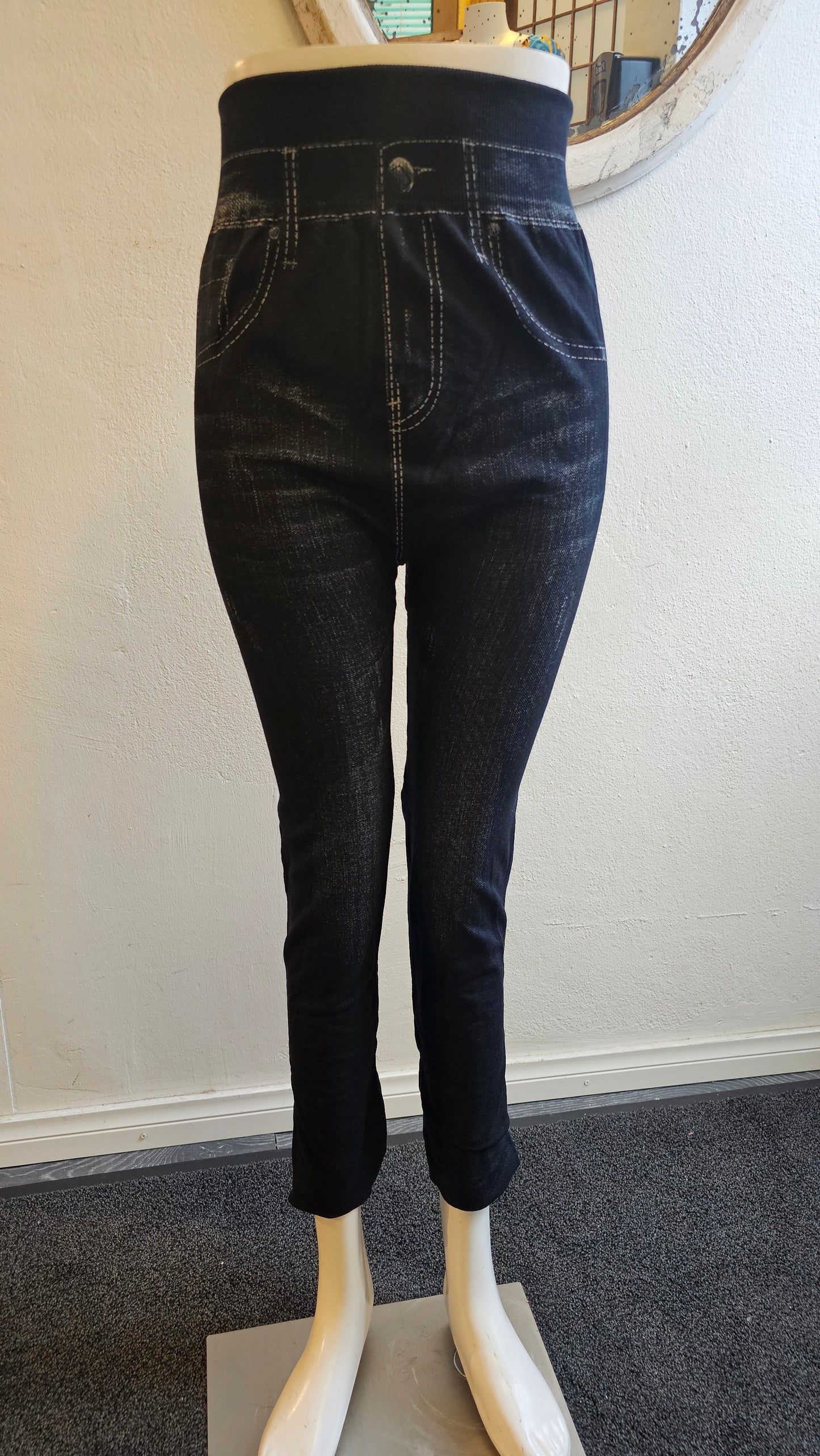 Farkku leggins sininen ja musta