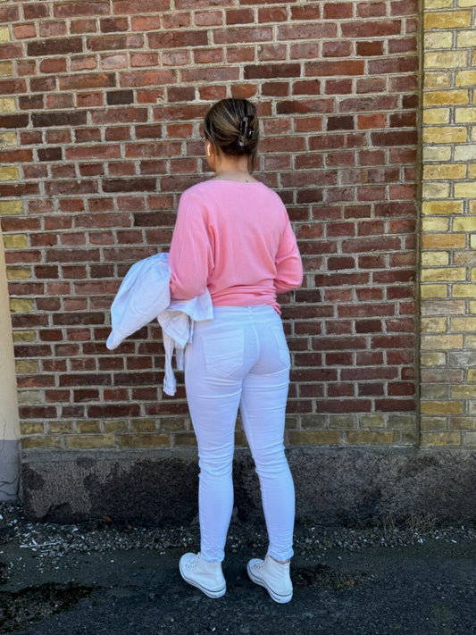 Valkoinen farkkuhousu