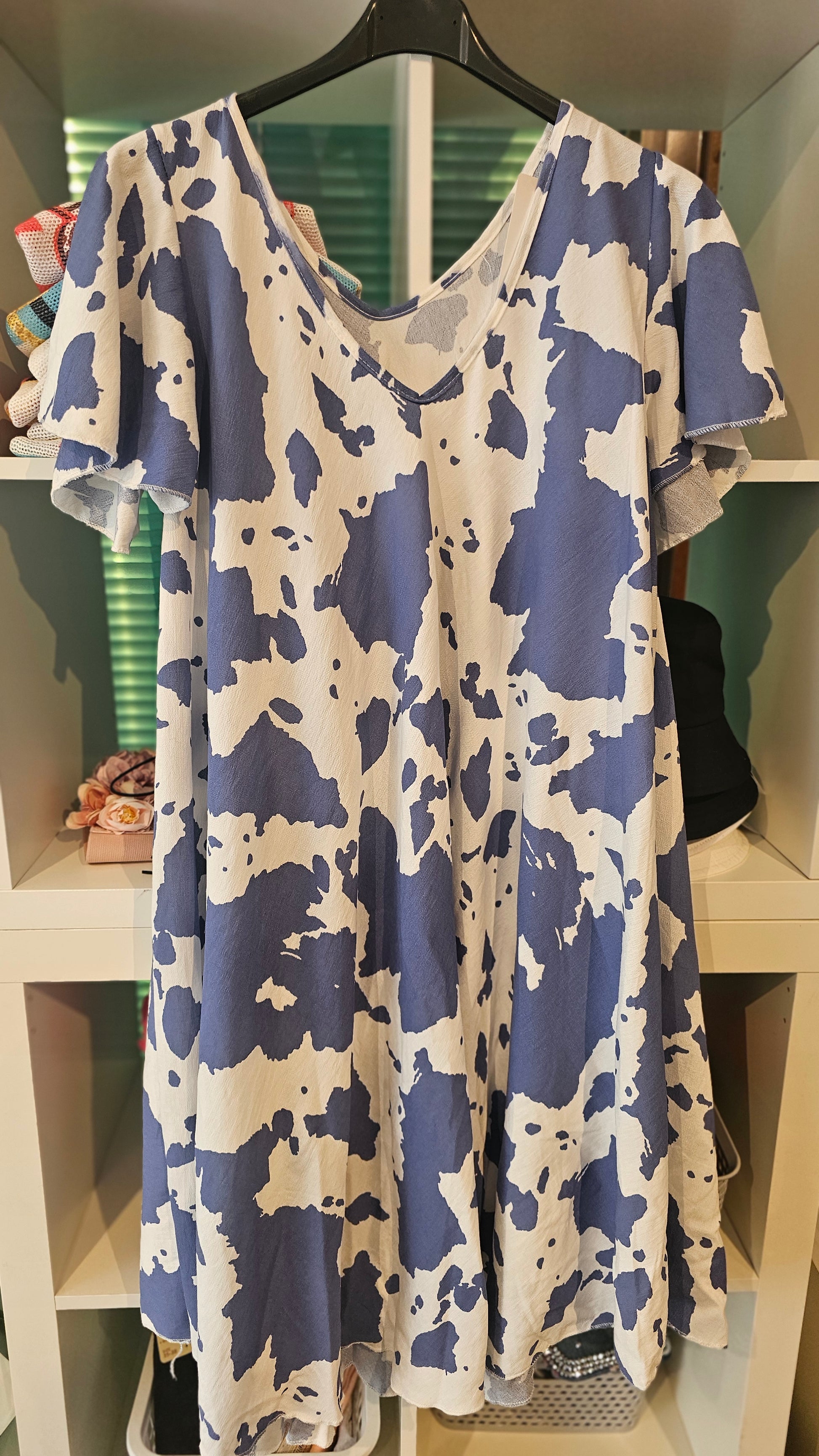 väljä mekko