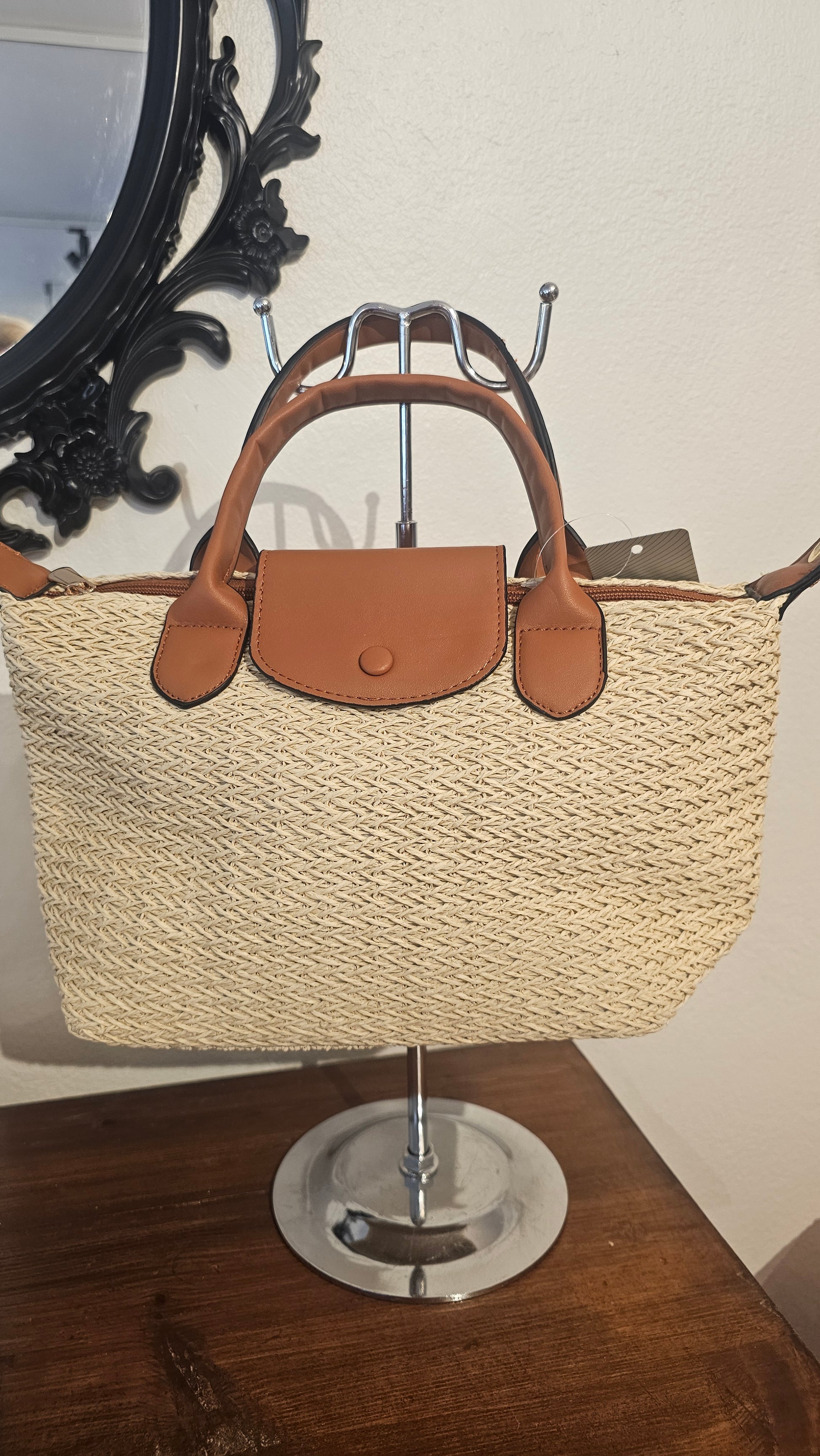 beige kesä laukku