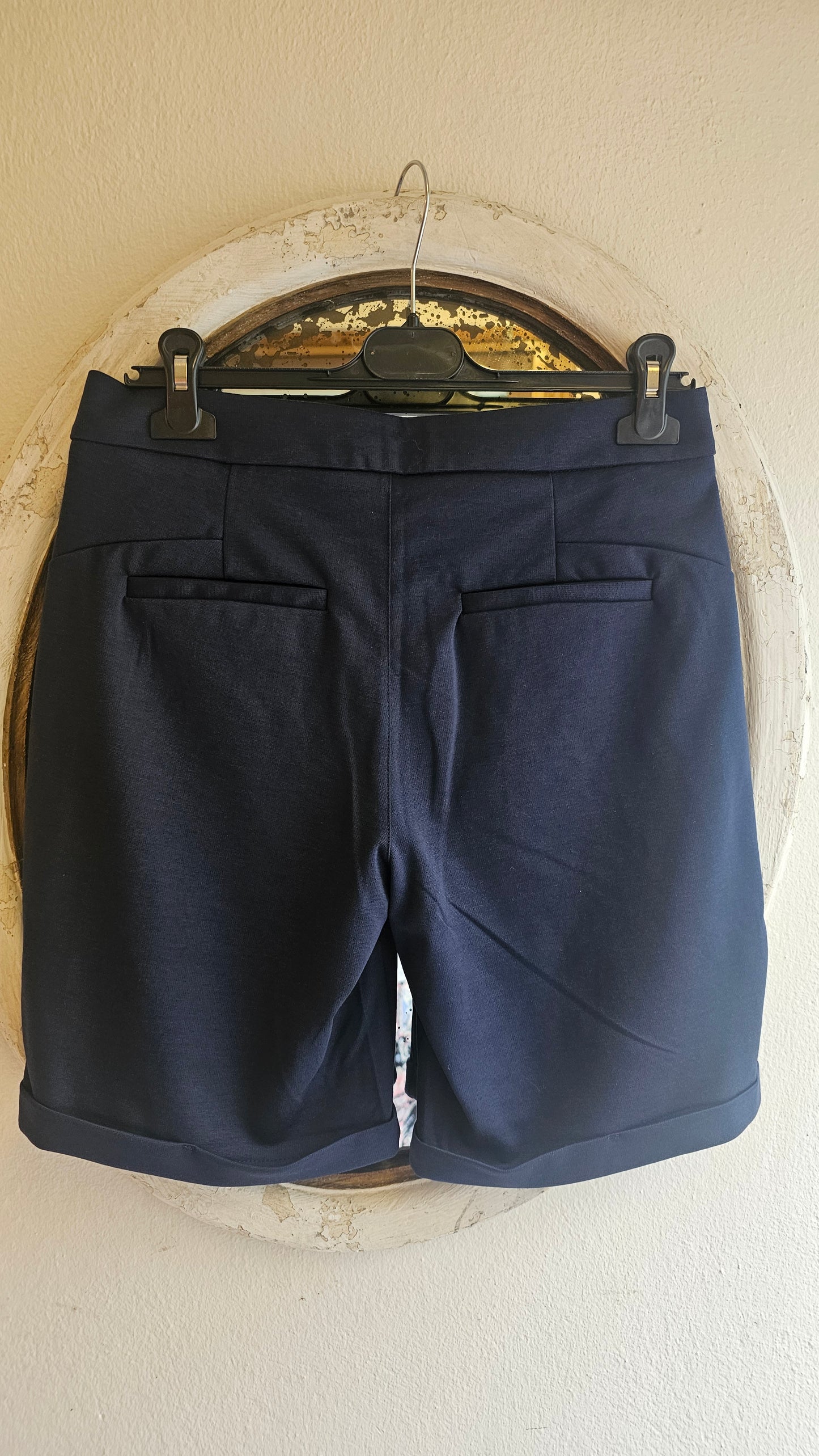 Siniset shortsit